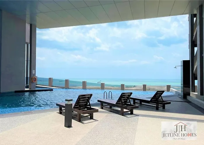 Melaka Town {Imperio Studio} Pool-View/4Pax/Bathub