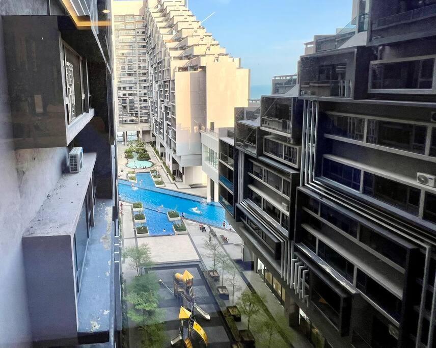Town {imperio Studio} Pool-view/4pax/bathub Apartment *