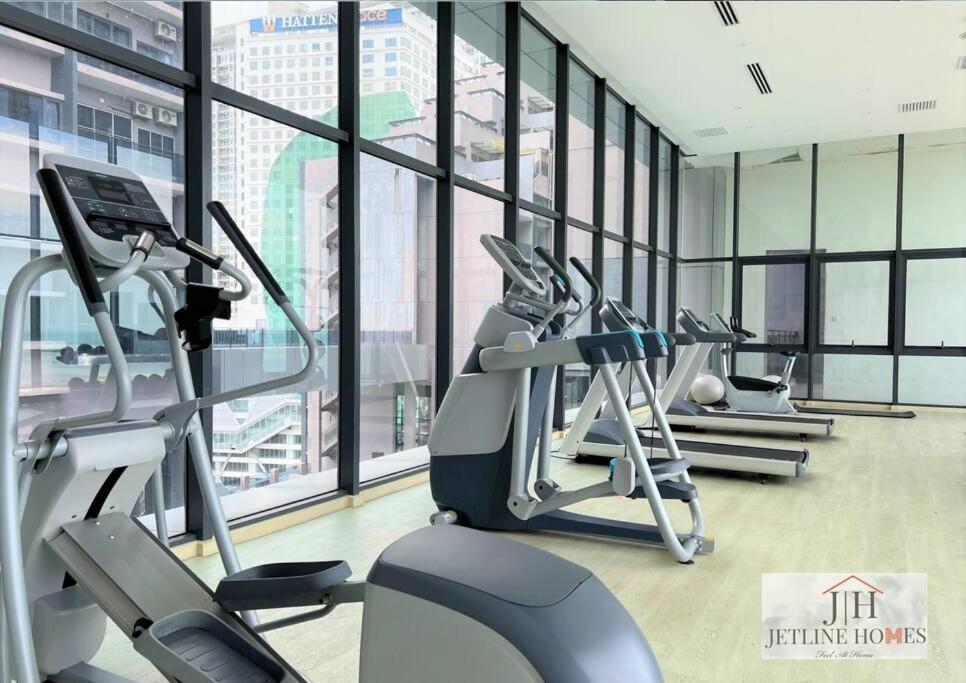 Town {imperio Studio} Pool-view/4pax/bathub Apartment
