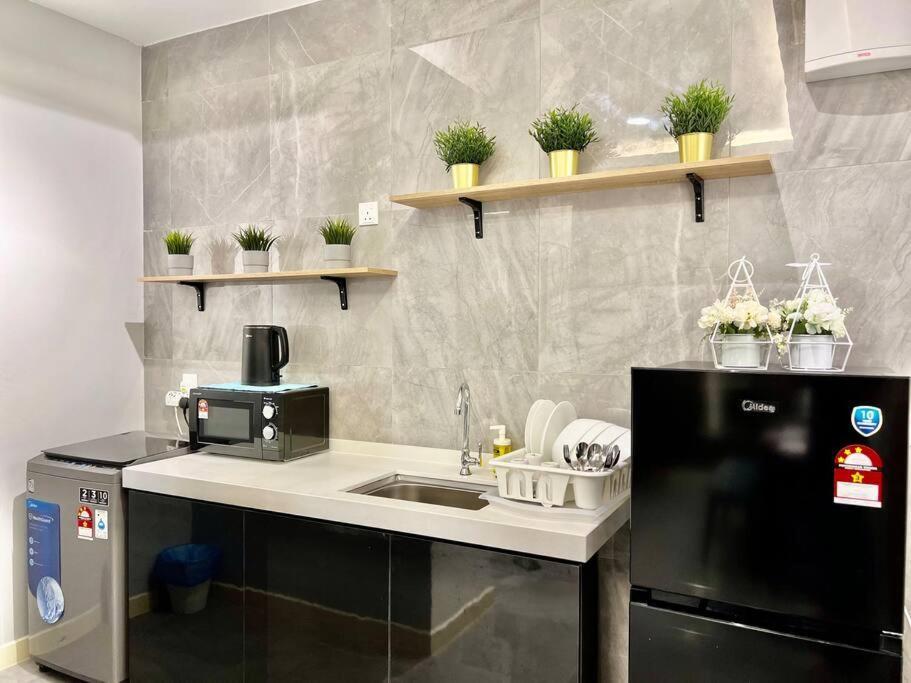 Apartment Town {imperio Studio} Pool-view/4pax/bathub Malacca