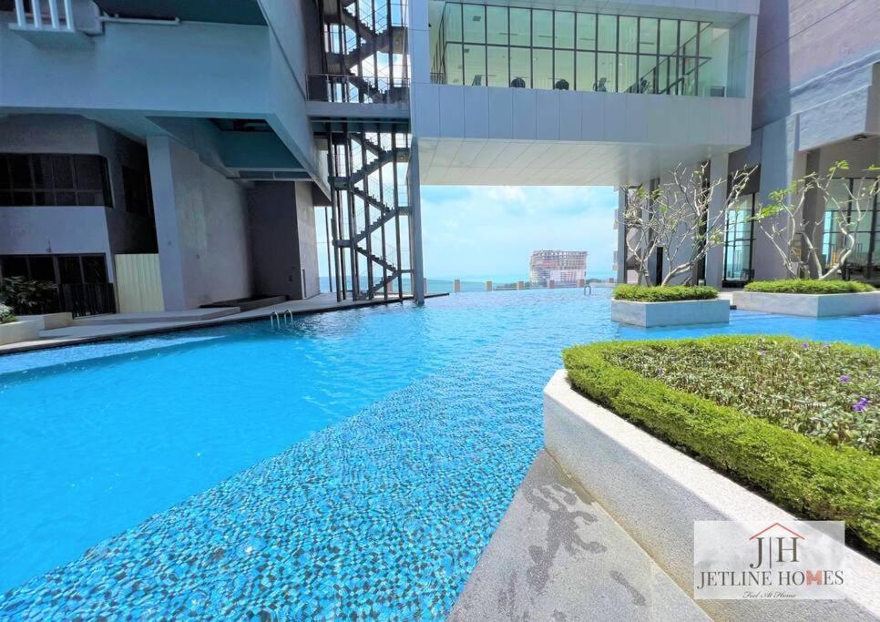 Apartment Town {imperio Studio} Pool-view/4pax/bathub *